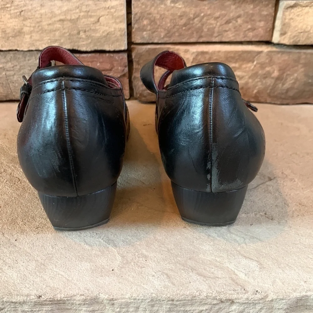 Josef Seibel black leather heeled Mary Janes